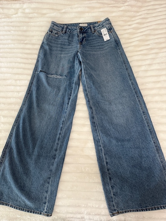 PacSun Denim - PacSun Wide-Leg High-Rise Women’s Jeans in Medium Blue